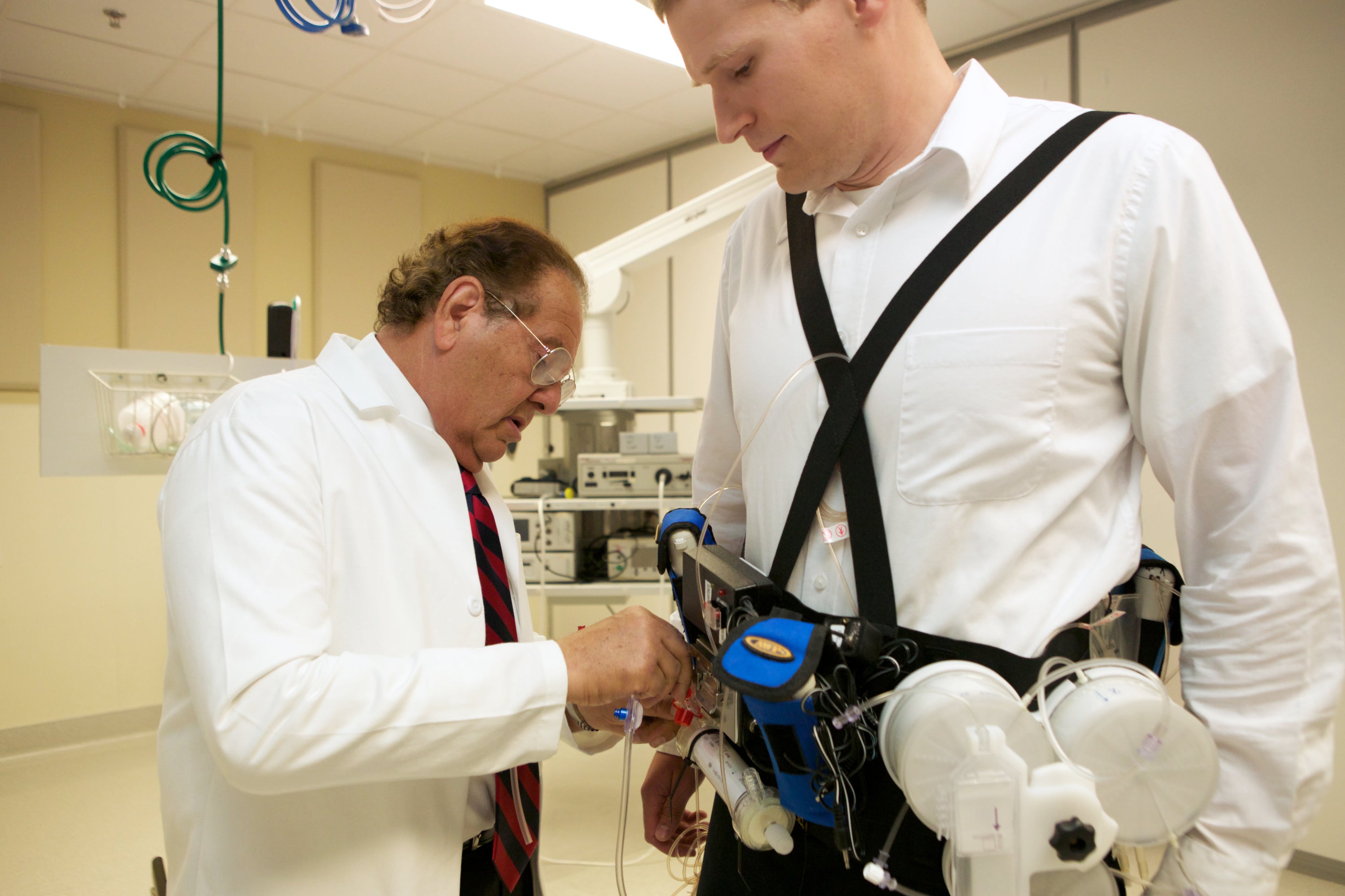 First Artificial Kidney