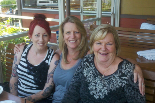 Amy (center) with her daughter (left) and mother (right)