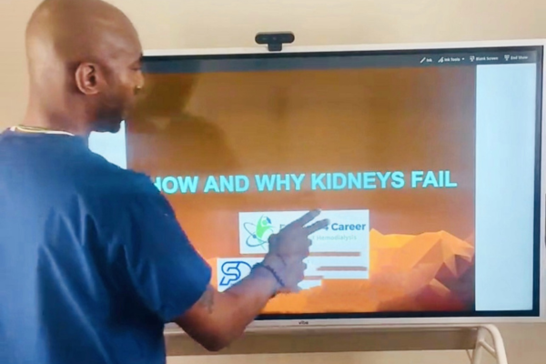 Lamarr explaining why kidneys fail