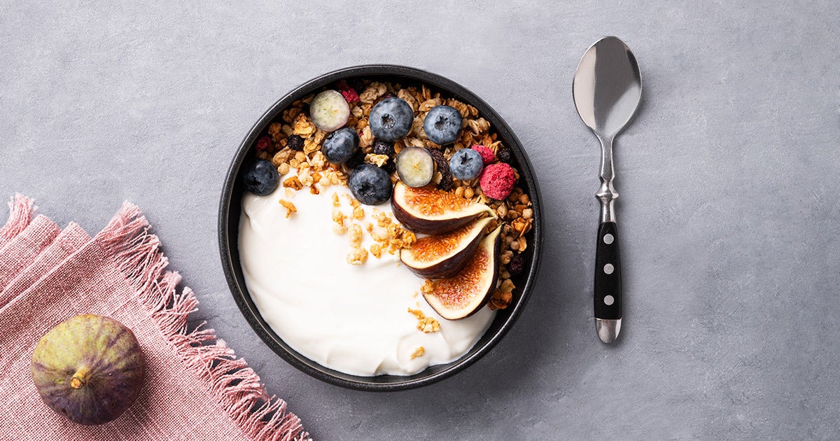 Yogurt and berries