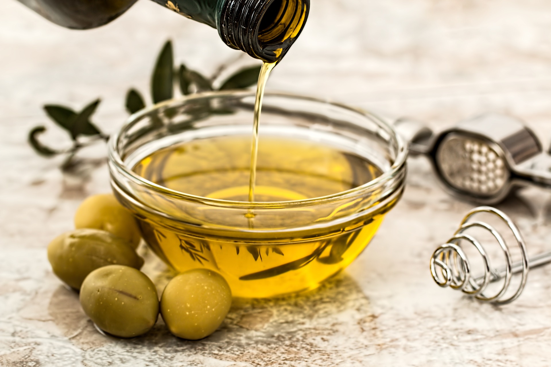 Olive oil- best foods good for kidneys