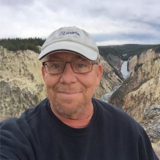 Erich Ditschman Headshot