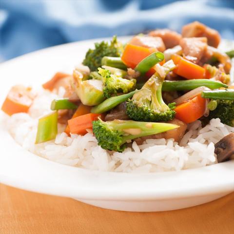 Chicken and mixed vegetable stir-fry with rice