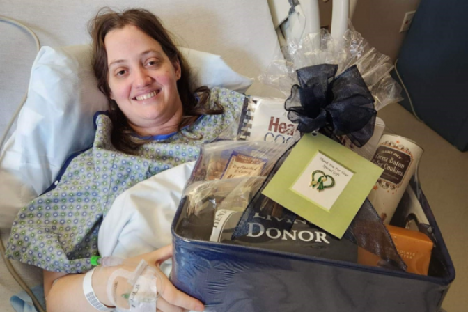 Cheyenne Severence with basket after kidney donor surgery 