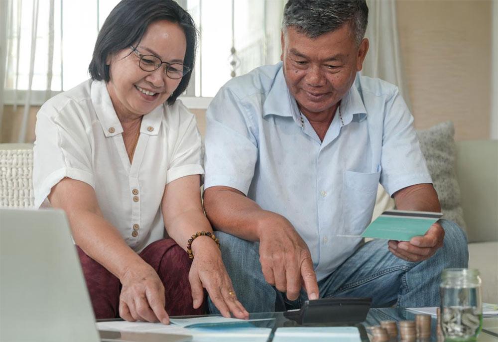 A middle-aged couple planning their estate